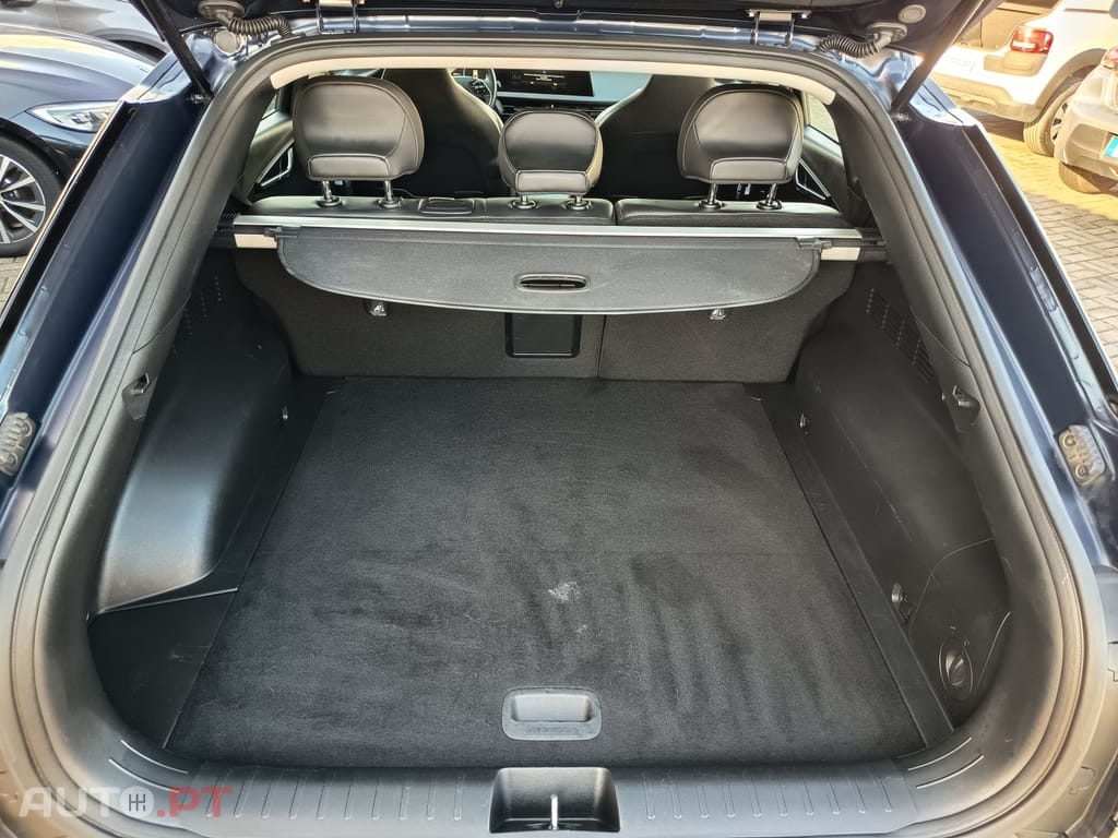 Kia EV6 77.4 kWh Earth