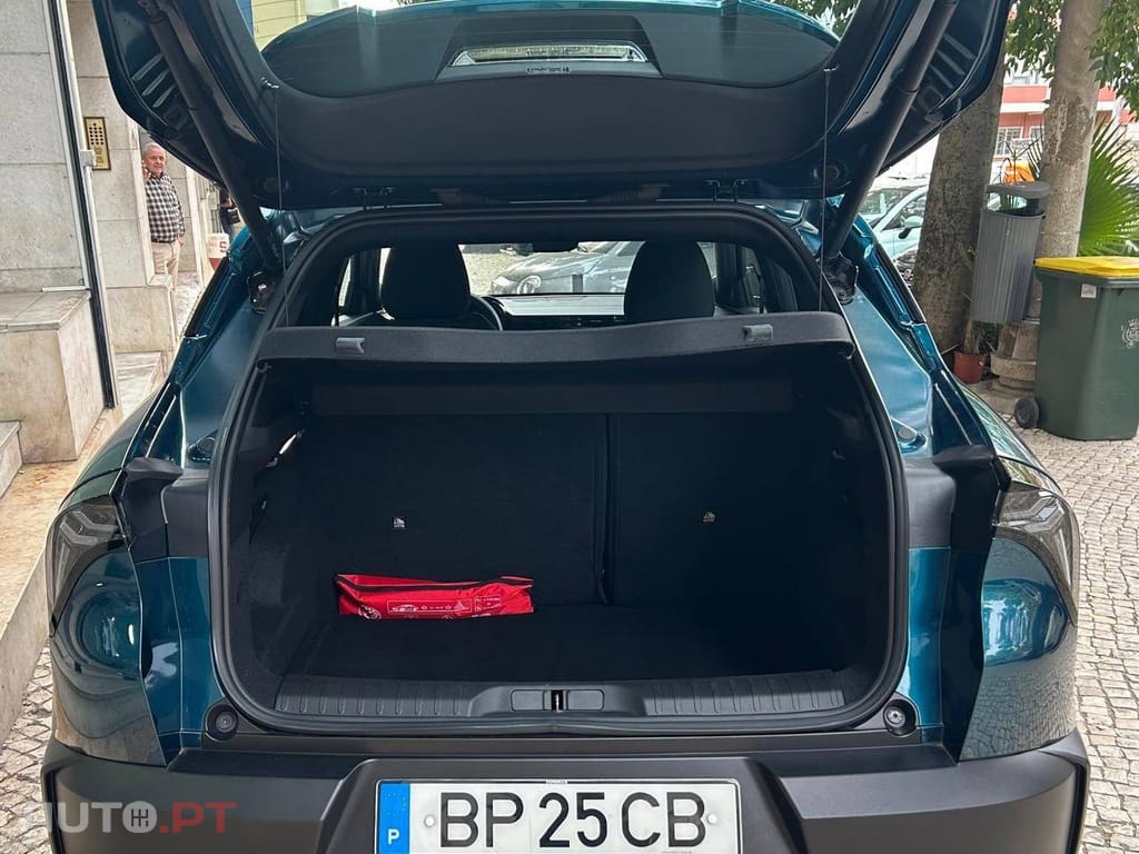 Alfa Romeo Junior 1.2 eDCT6