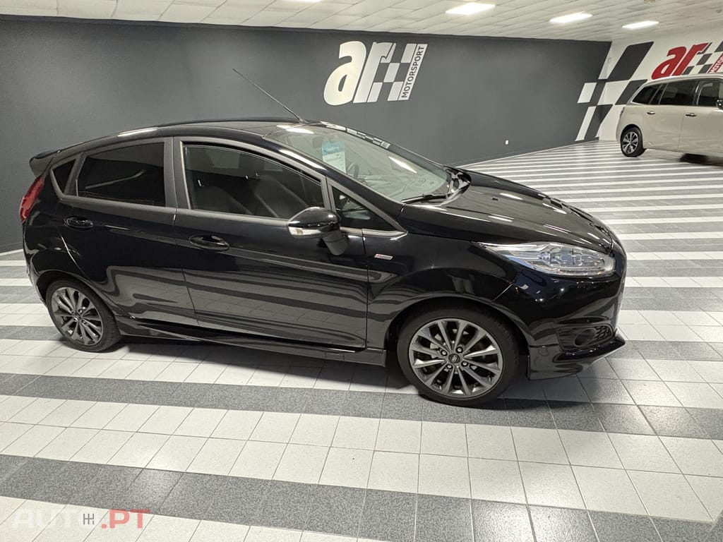 Ford Fiesta 1.5 TDCi TITANIUM