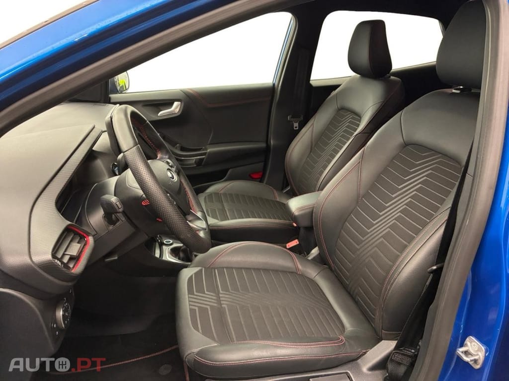 Ford Puma 1.0 Flexifuel mHEV ST-Line x