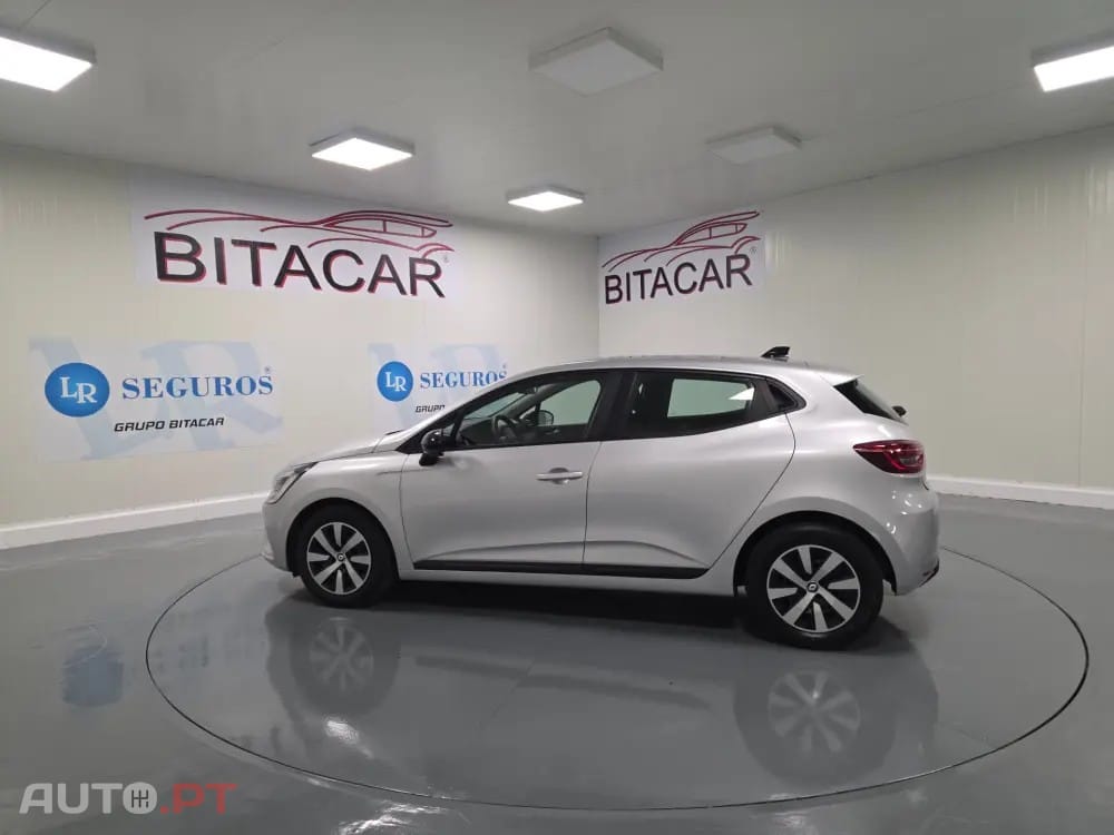 Renault Clio 1.0 TCe Evolution — fotografia 19