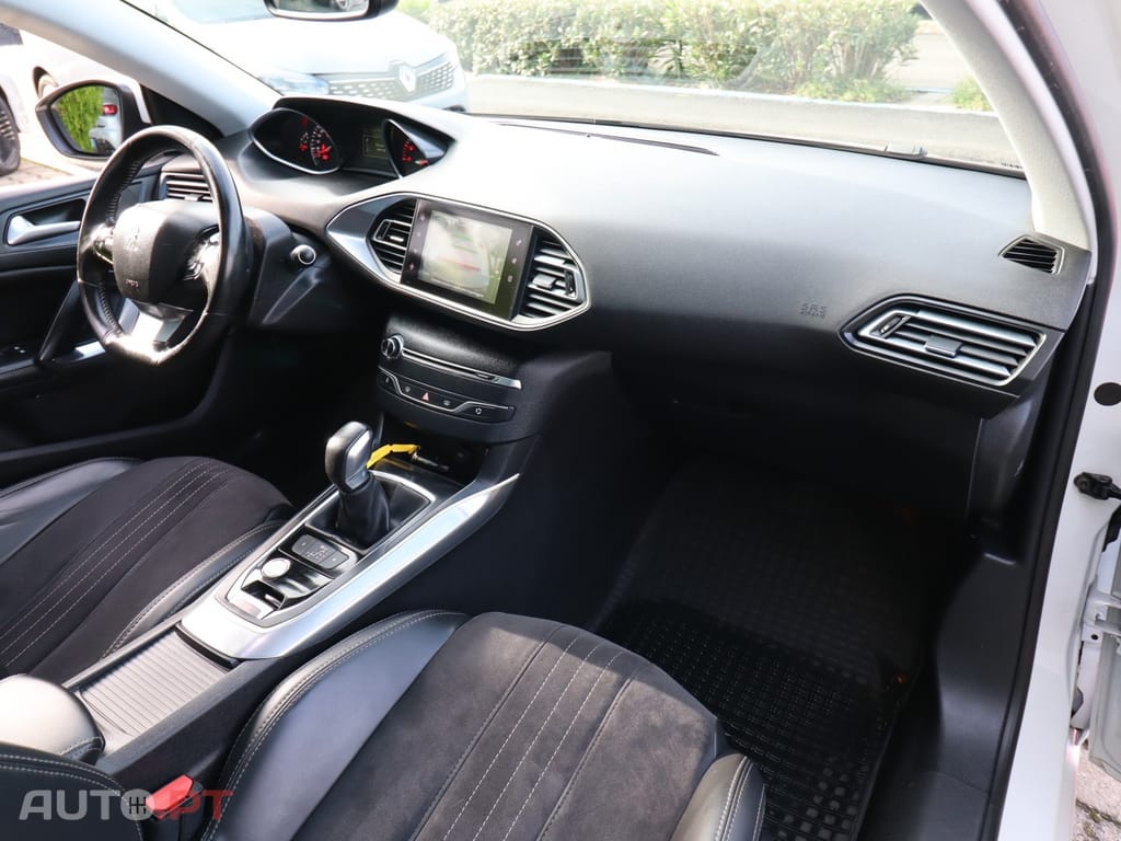 Peugeot 308 SW 1.6 BlueHDi Allure J18 EAT6