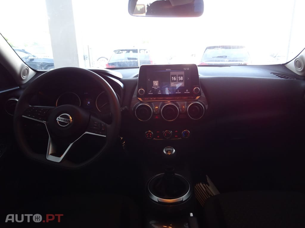 Nissan Juke 1.0 DIG-T N-Connecta