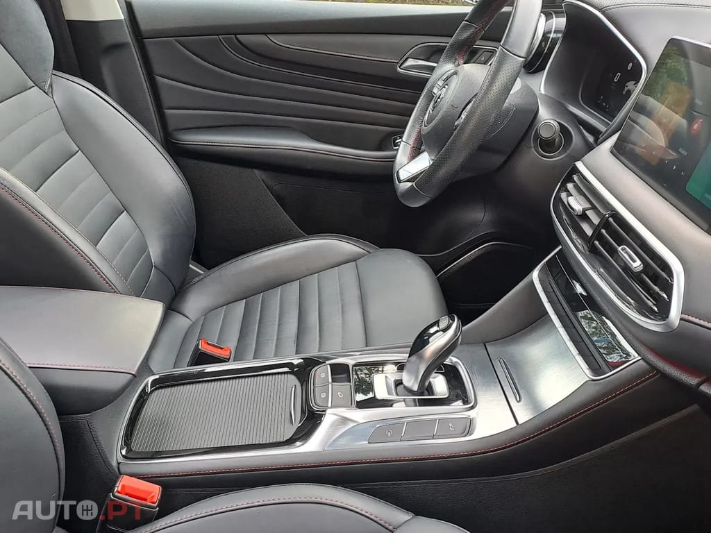 MG EHS 1.5 T-GDI Plug-in Hybrid Luxury