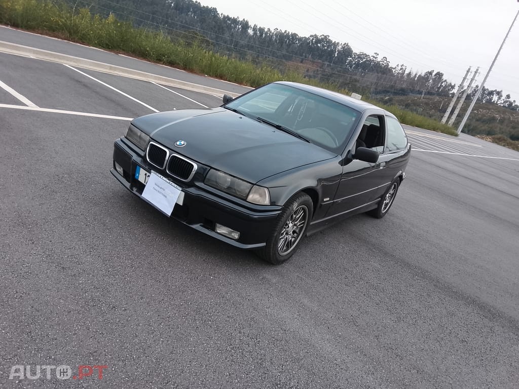BMW 318 TDS compact
