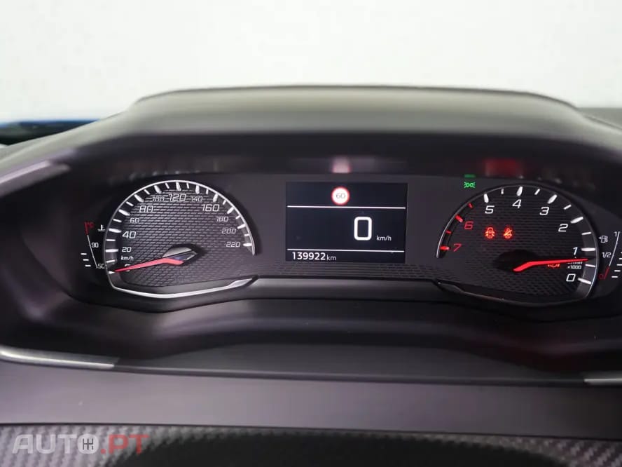 Peugeot 2008 1.2 PureTech Allure Pack