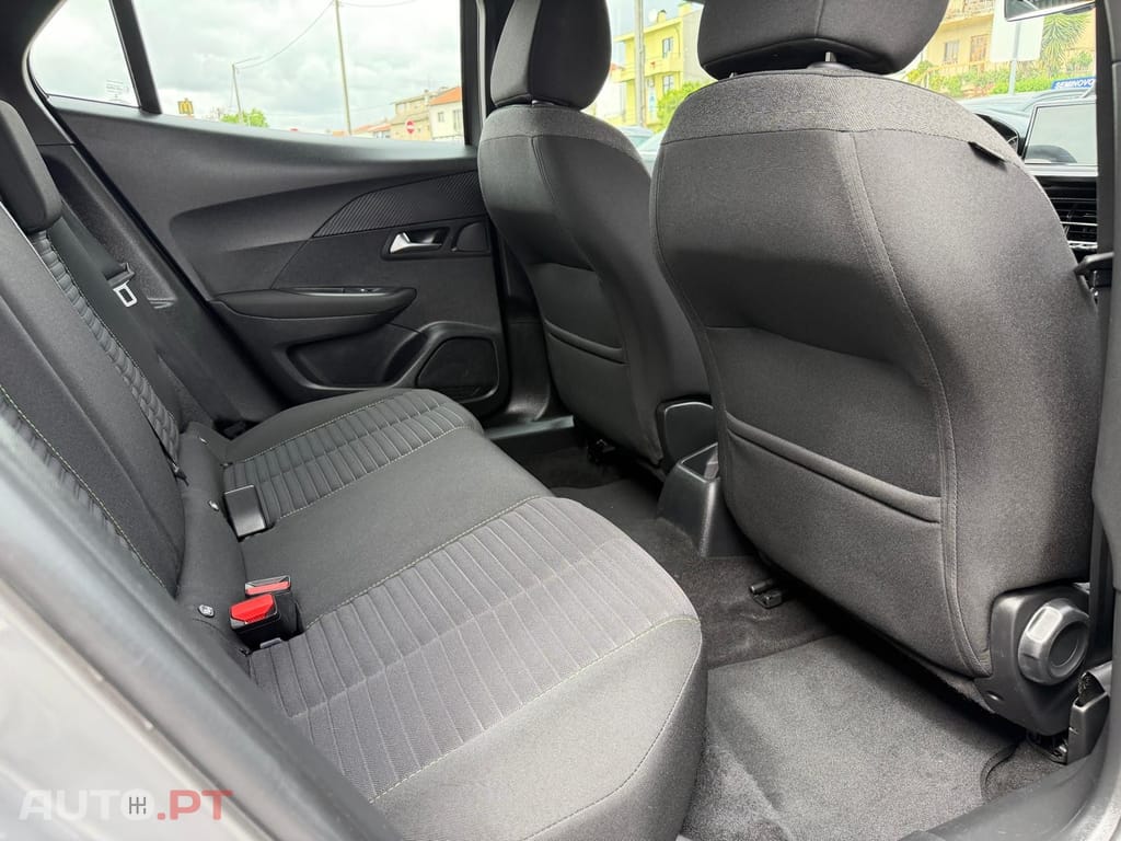 Peugeot 2008 1.2 PureTech Active