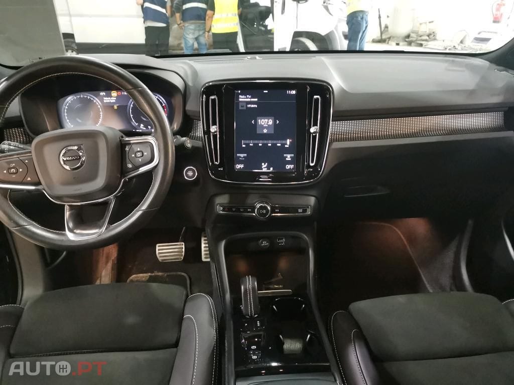 Volvo XC40 1.5 T2 R-Design Geartronic