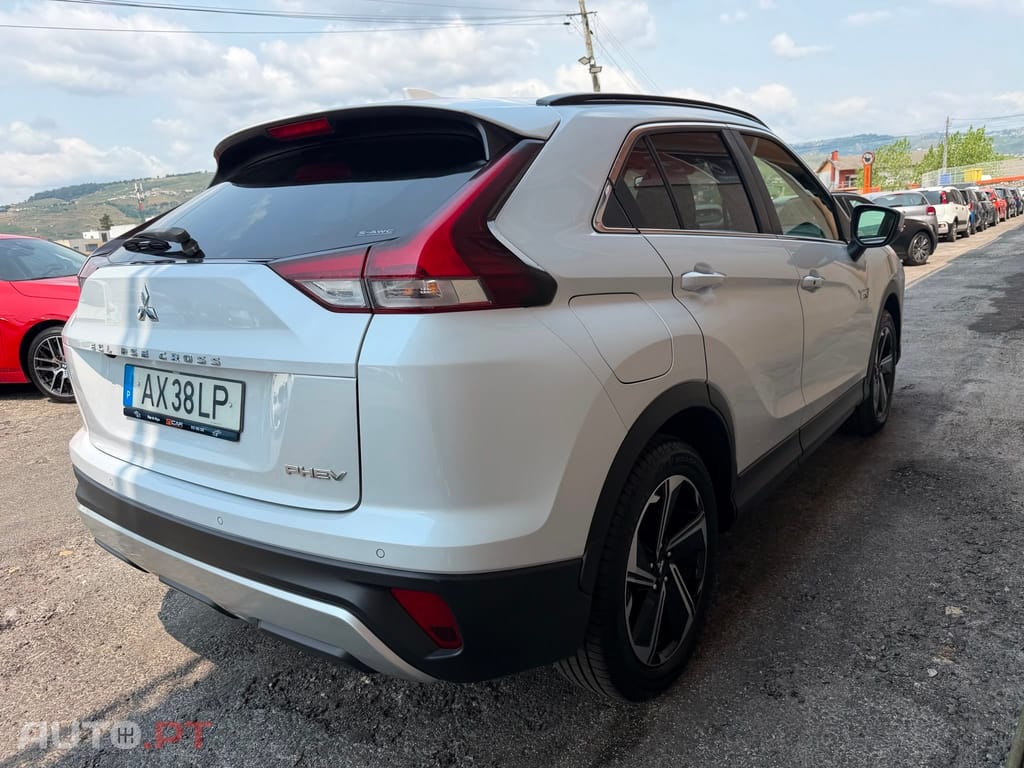 Mitsubishi Eclipse Cross 2.4 PHEV eMotion