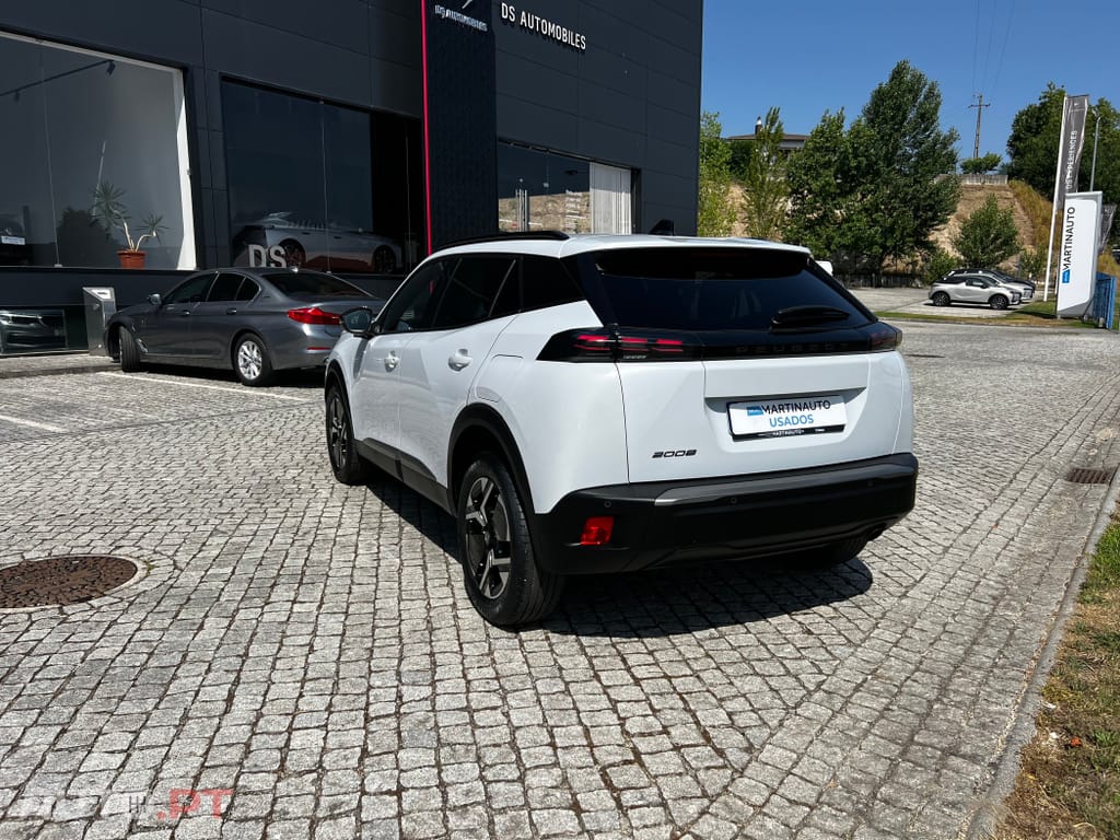Peugeot 2008 1.2 PureTech Allure