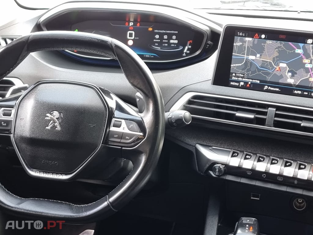Peugeot 3008 1.2 PureTech Allure EAT6