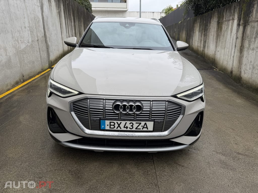 Audi E-Tron 55 quattro S line
