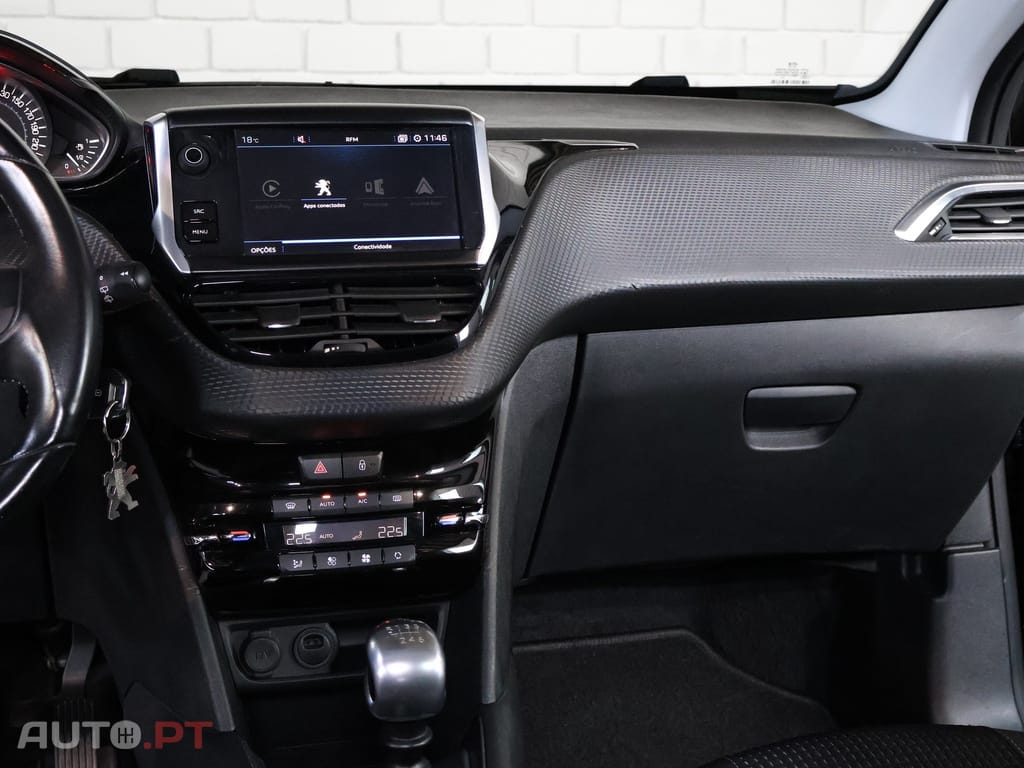 Peugeot 208 1.2 PureTech Allure Pack