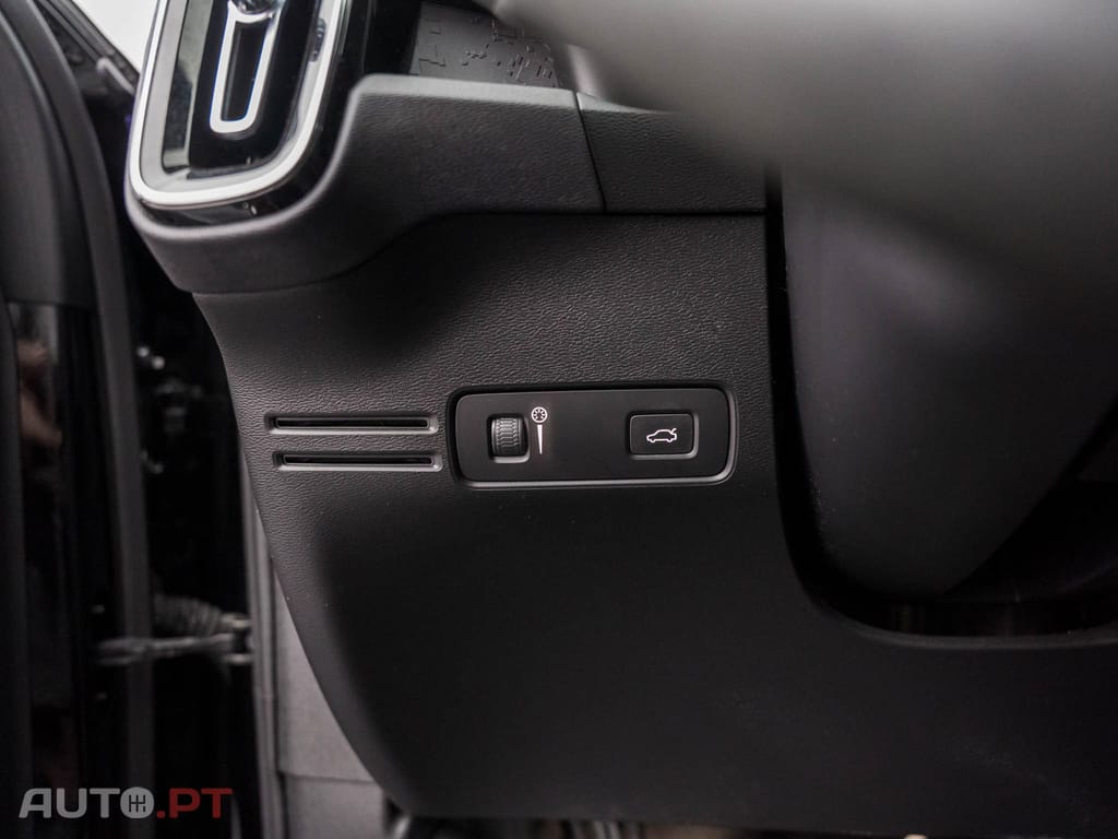 Volvo C40 Recharge Twin First Edition