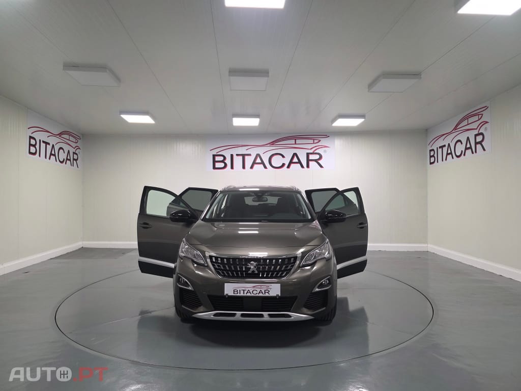 Peugeot 3008 1.5 BlueHDi Active