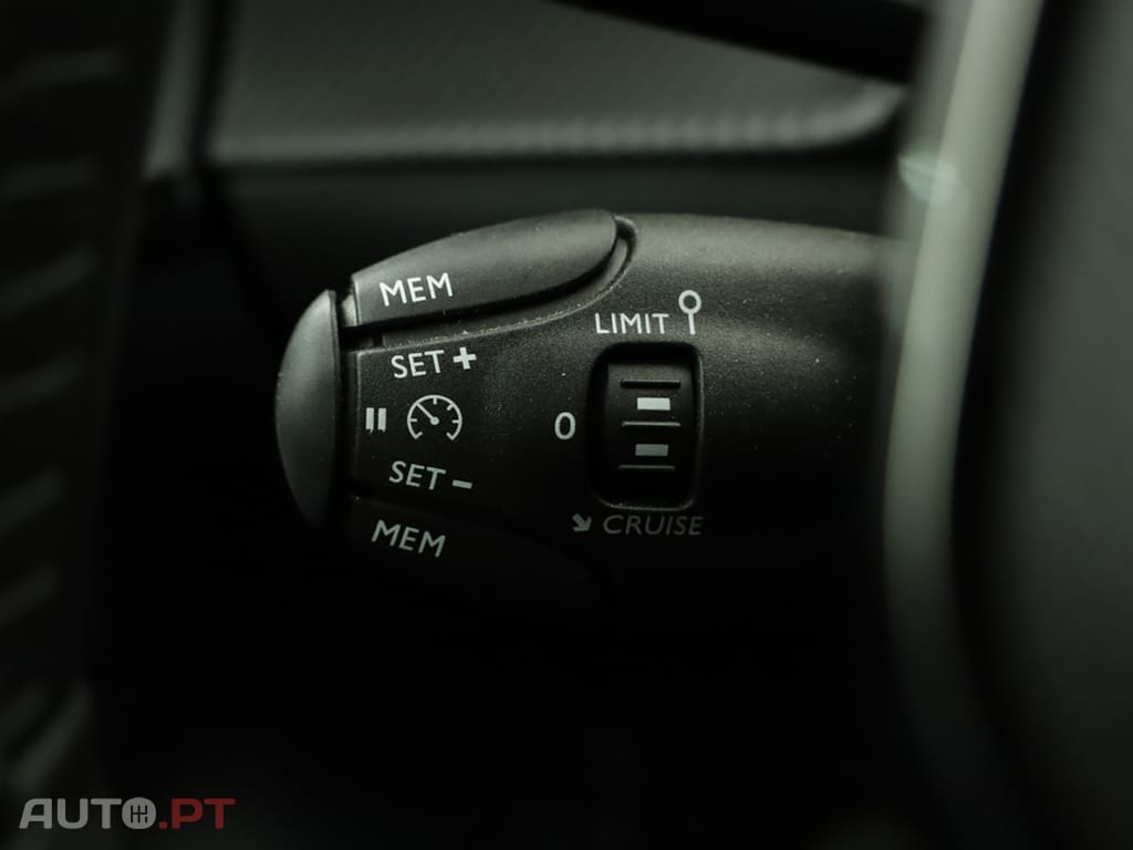 Peugeot 208 208 1.2 Allure