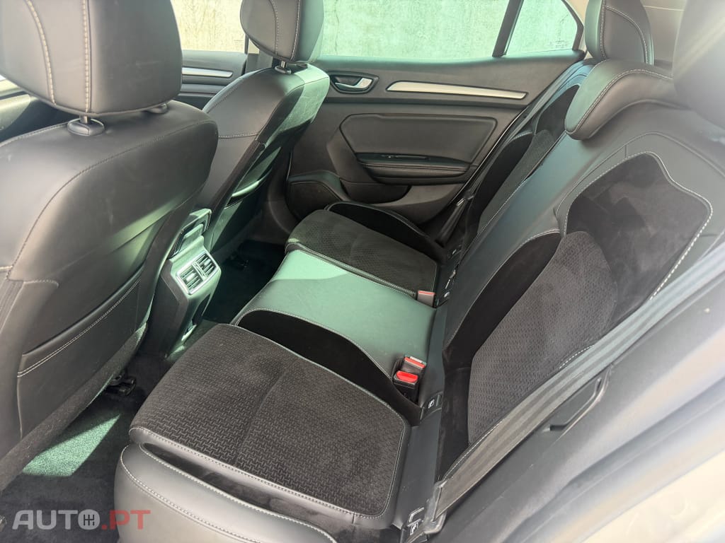 Renault Mégane 1.5 Blue dCi Intens