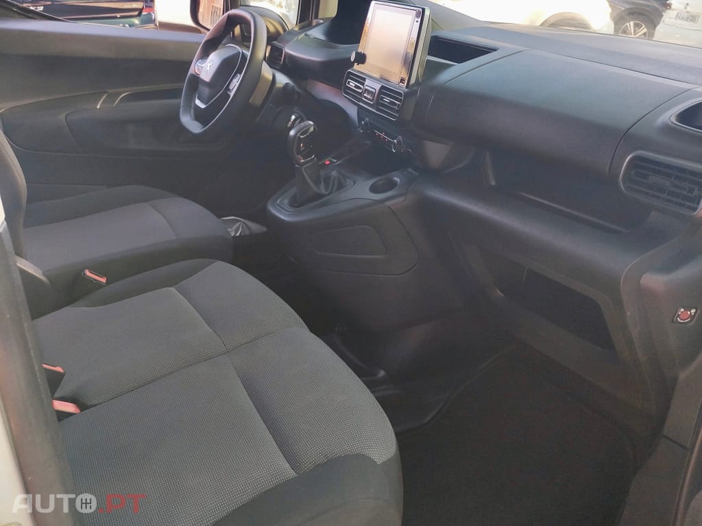Peugeot Partner 1.5 BlueHDi Premium Longa