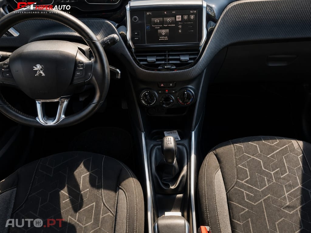Peugeot 2008 1.6 BlueHDi Active