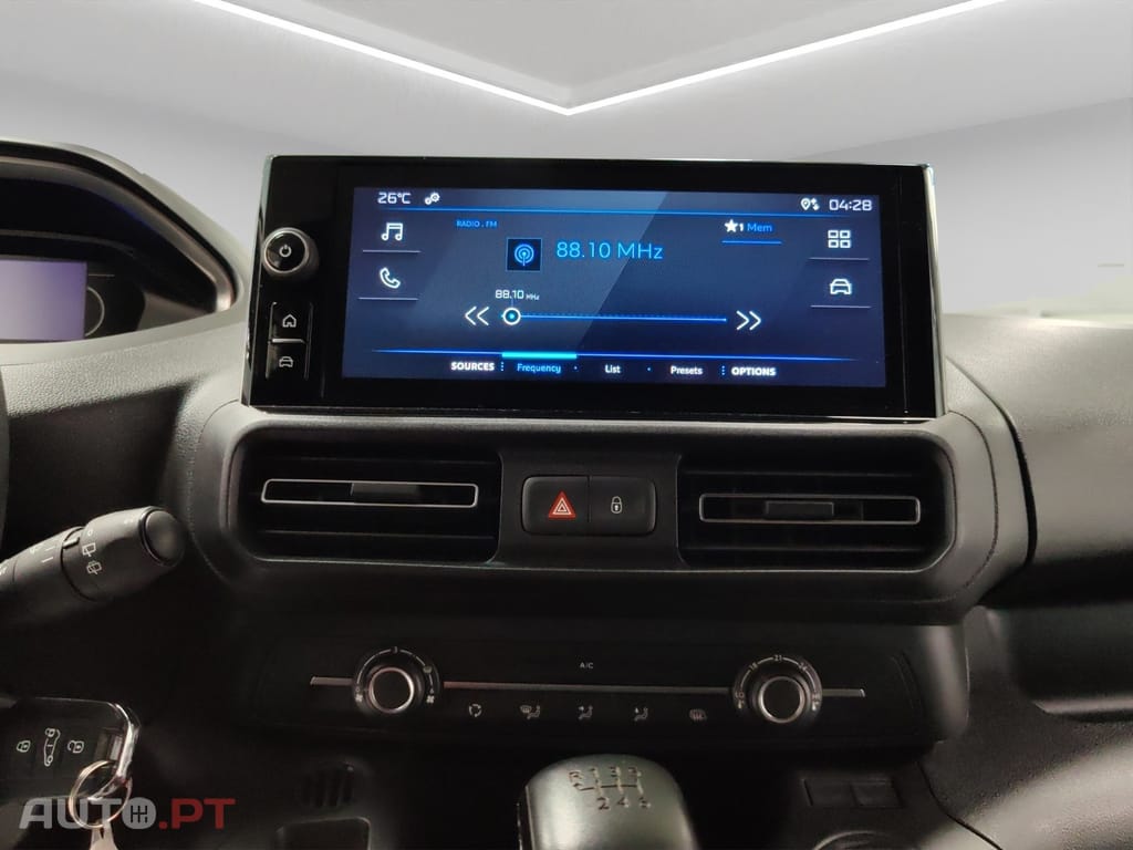 Peugeot Partner 1.5 BlueHDi Premium Longa