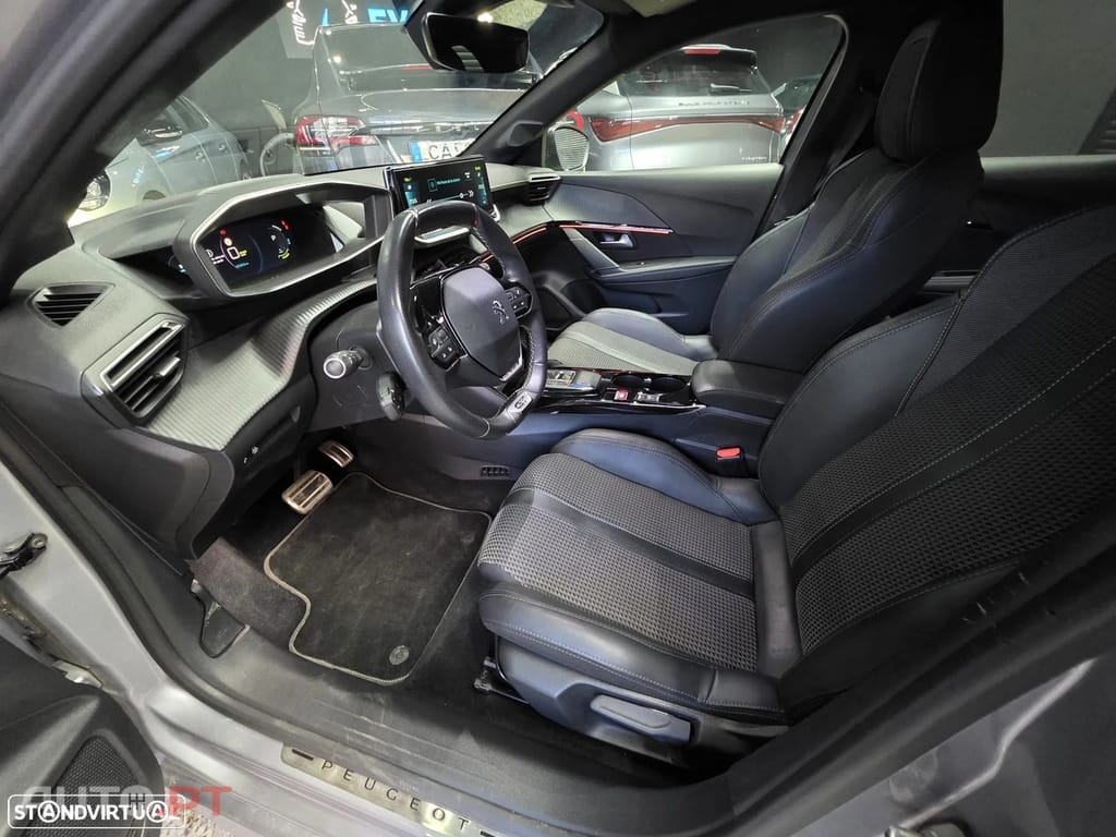 Peugeot E-208 50 kWh GT Line