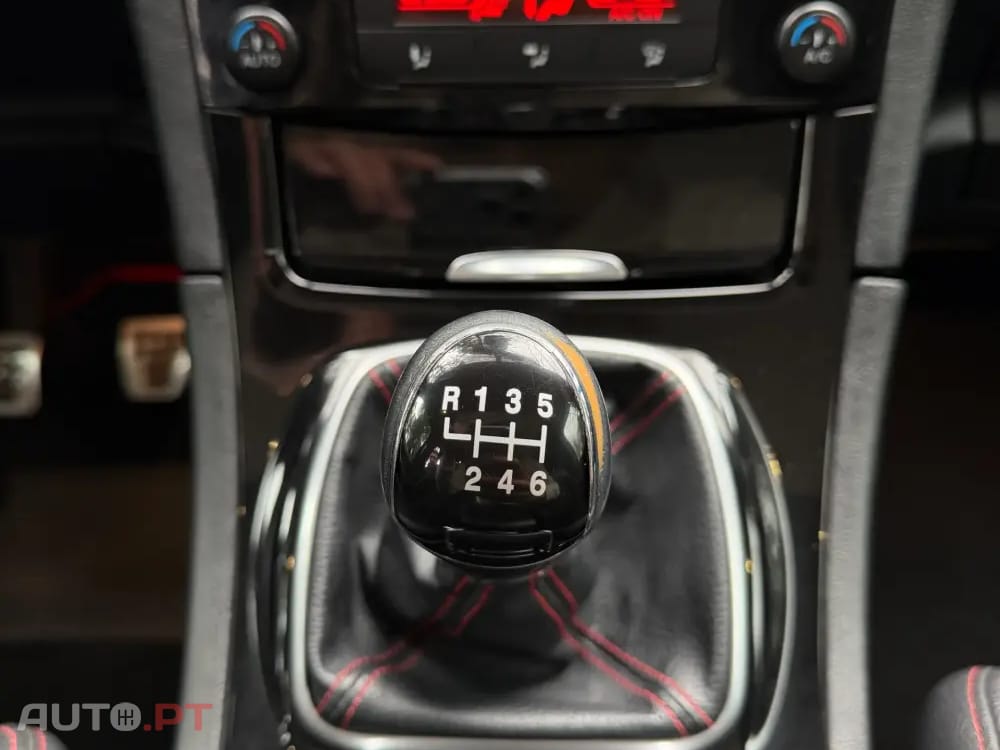 Ford S-Max 2.0 TDCi Titanium 7L