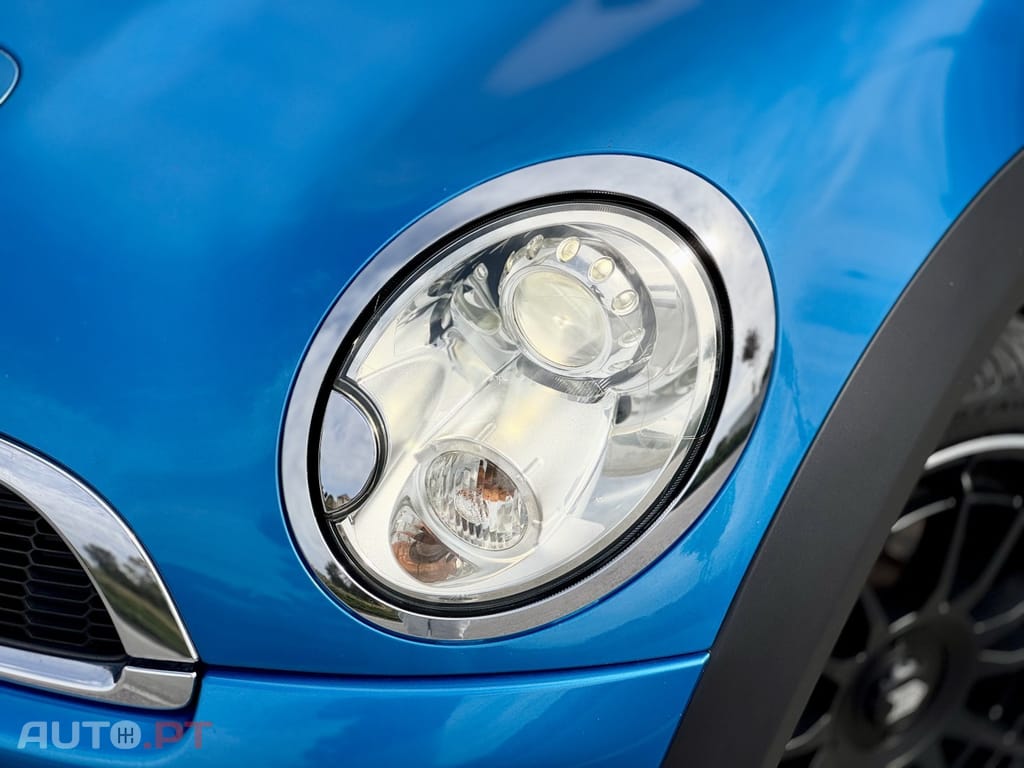 MINI Cooper Cooper S