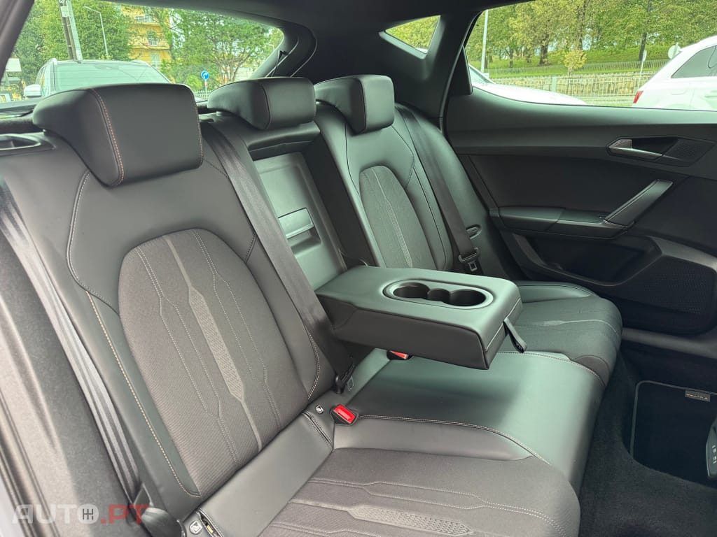 Cupra Leon 1.4 e-Hybrid VZ DSG