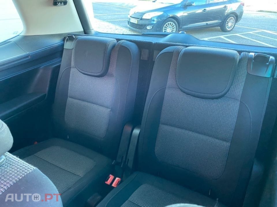 Volkswagen Sharan 2.0 Tdi 140Cv - Confortline