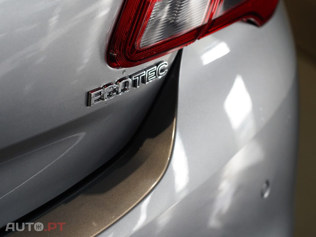 Opel Corsa 1.0 T 120 Anos