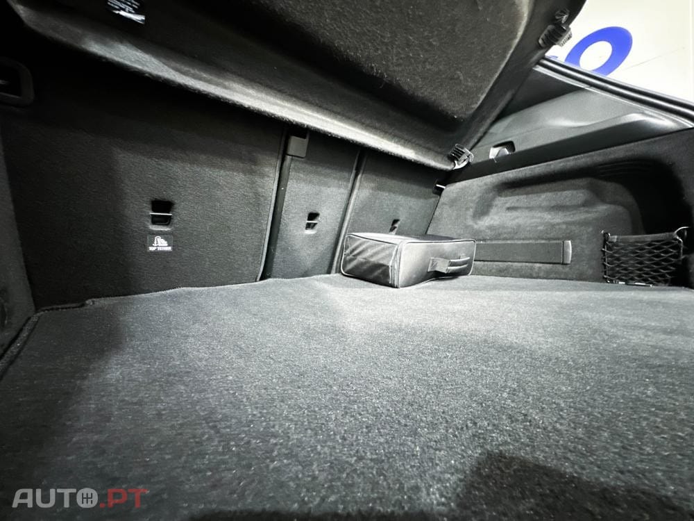 Mercedes-Benz EQA 250 AMG Line