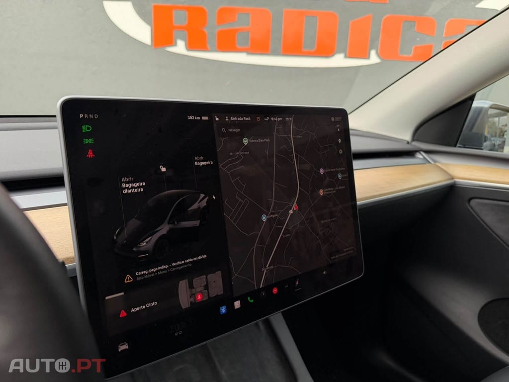 Tesla Model Y Long-Range RWD