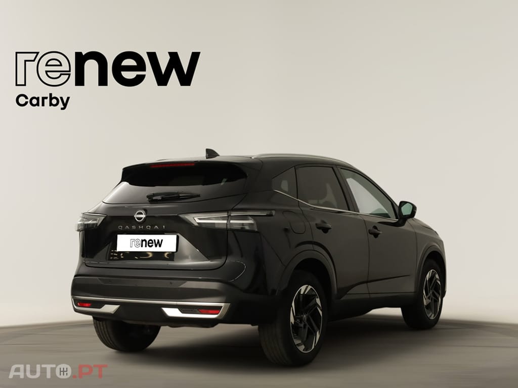 Nissan Qashqai 1.3 DIG-T N-Connecta LED Xtronic