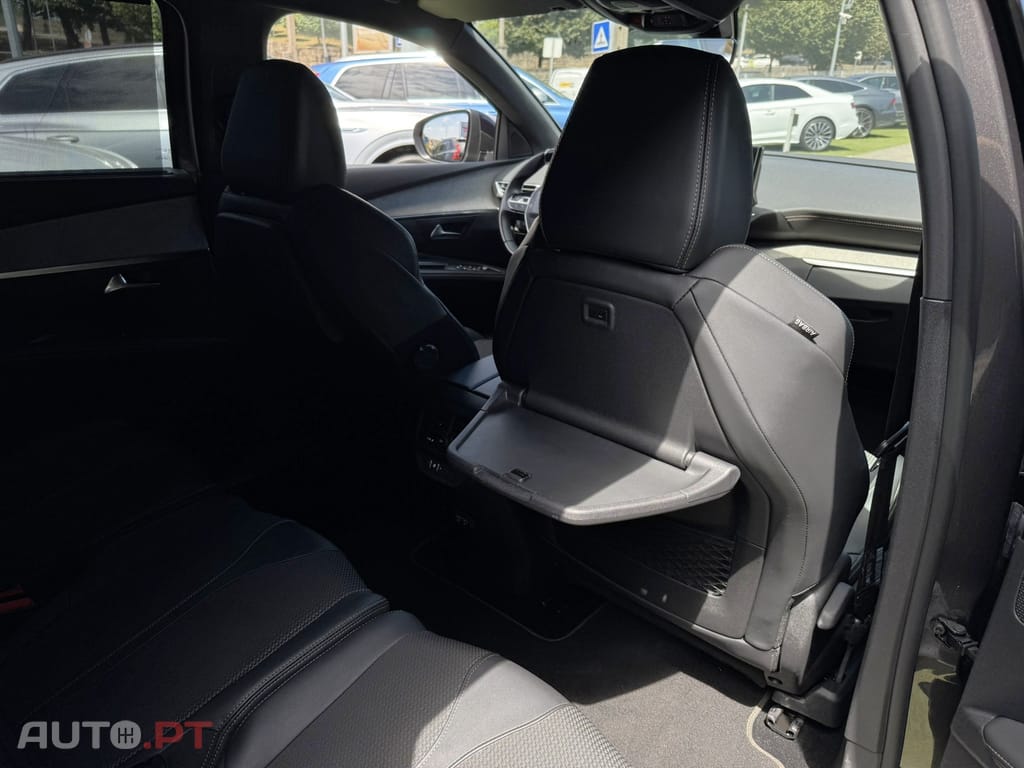 Peugeot 5008 1.5 BlueHDi GT EAT8