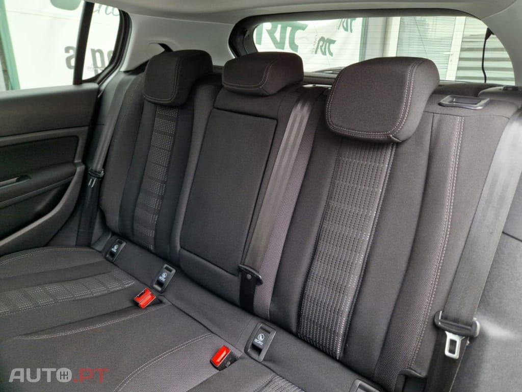 Peugeot 308 1.2 PureTech Allure J18