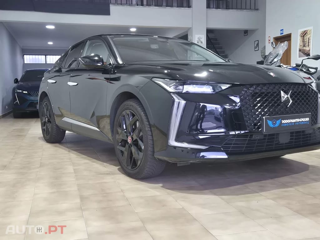 DS DS4 E-Tense Performance Line EAT8