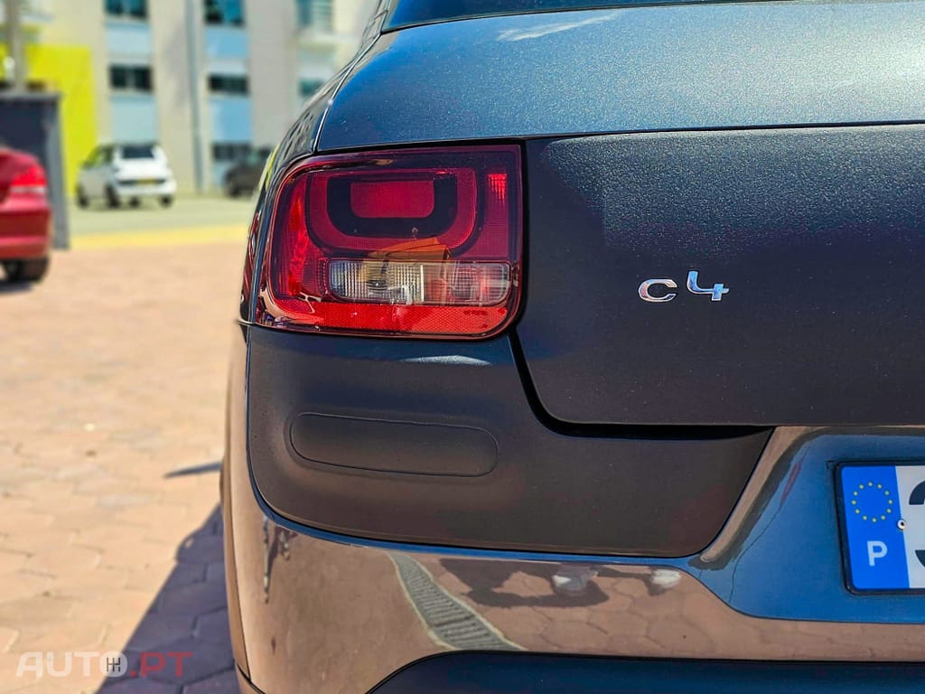 Citroen C4 Cactus 1.6 BlueHDi Shine Ed.Moonlight