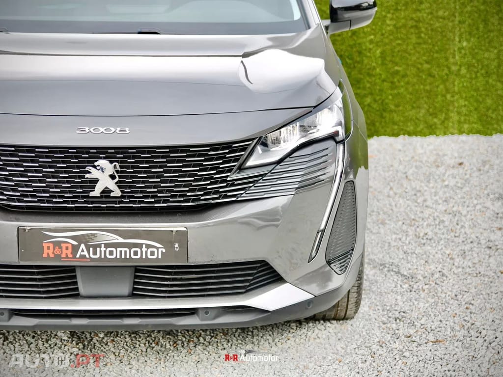 Peugeot 3008 1.6 Hybrid Allure e-EAT8