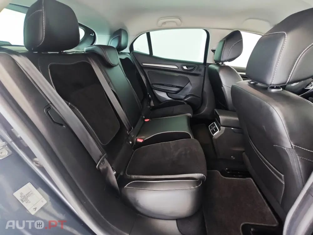 Renault Mégane ENERGY TCe 130 EDC INTENS