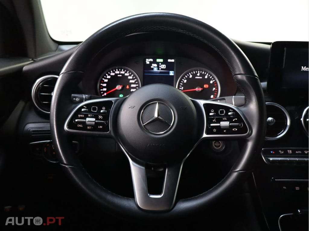 Mercedes-Benz GLC 300 e 4MATIC Coupé