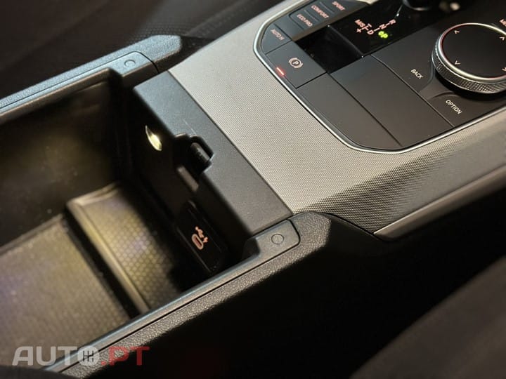 BMW 320 Touring Pack Business Plus