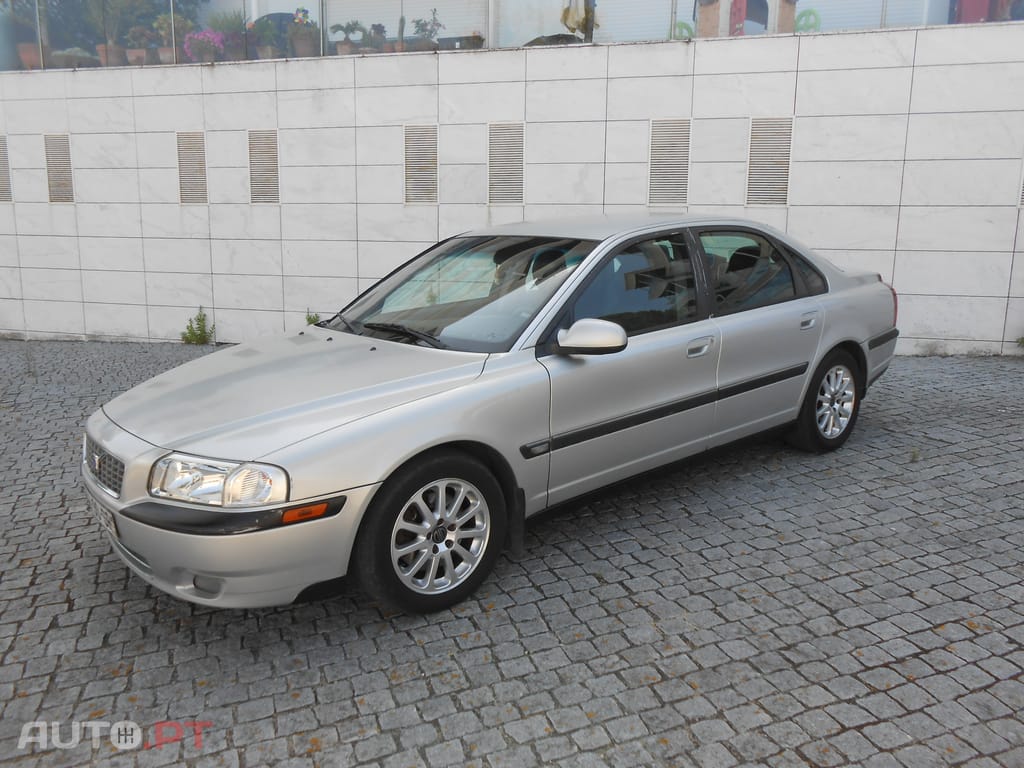 Volvo S80 2.0 T - GPL
