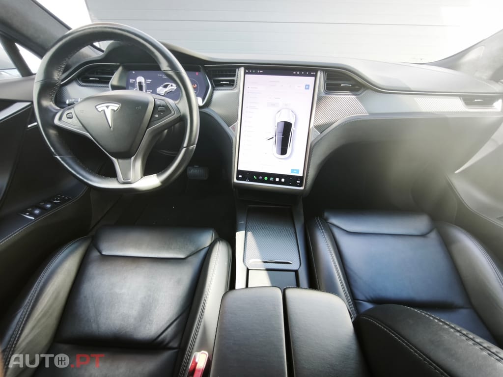 Tesla Model S 75D Dual Motor