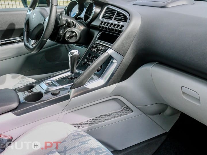 Peugeot 3008 1.6 e-HDi Active 2-Tronic