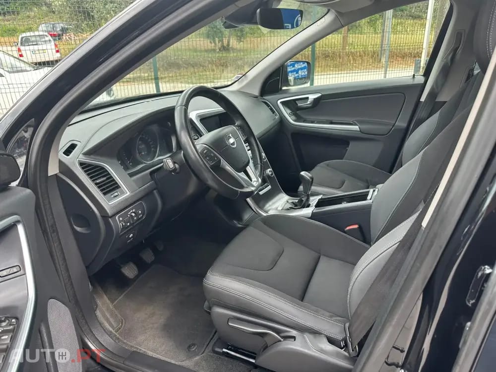 Volvo XC60 2.0 D4 Momentum