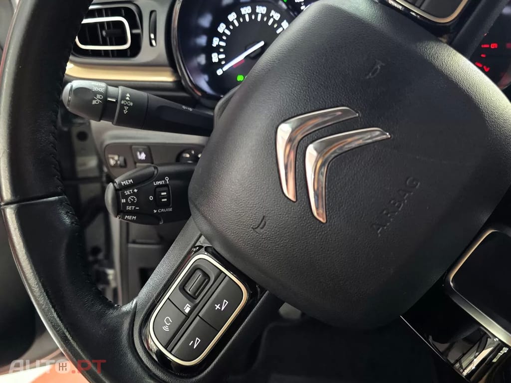 Citroen C3 1.2 PureTech Origins