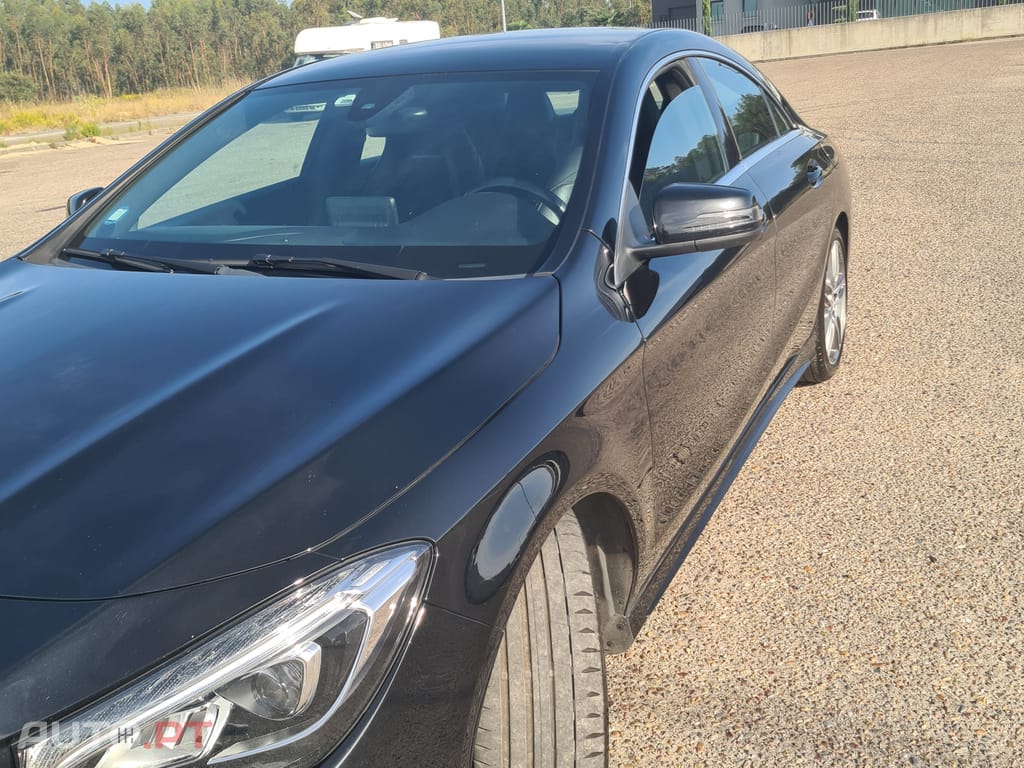 Mercedes-Benz CLA 220 AMG line aut