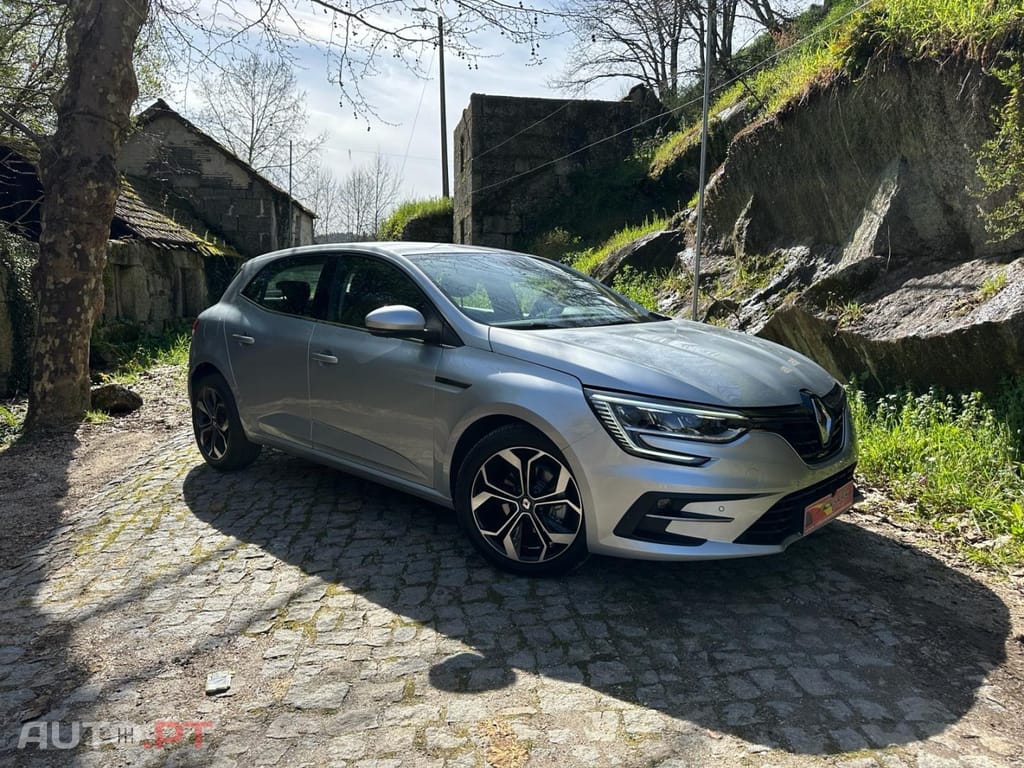 Renault Mégane 1.5 Blue dCi Limited J17
