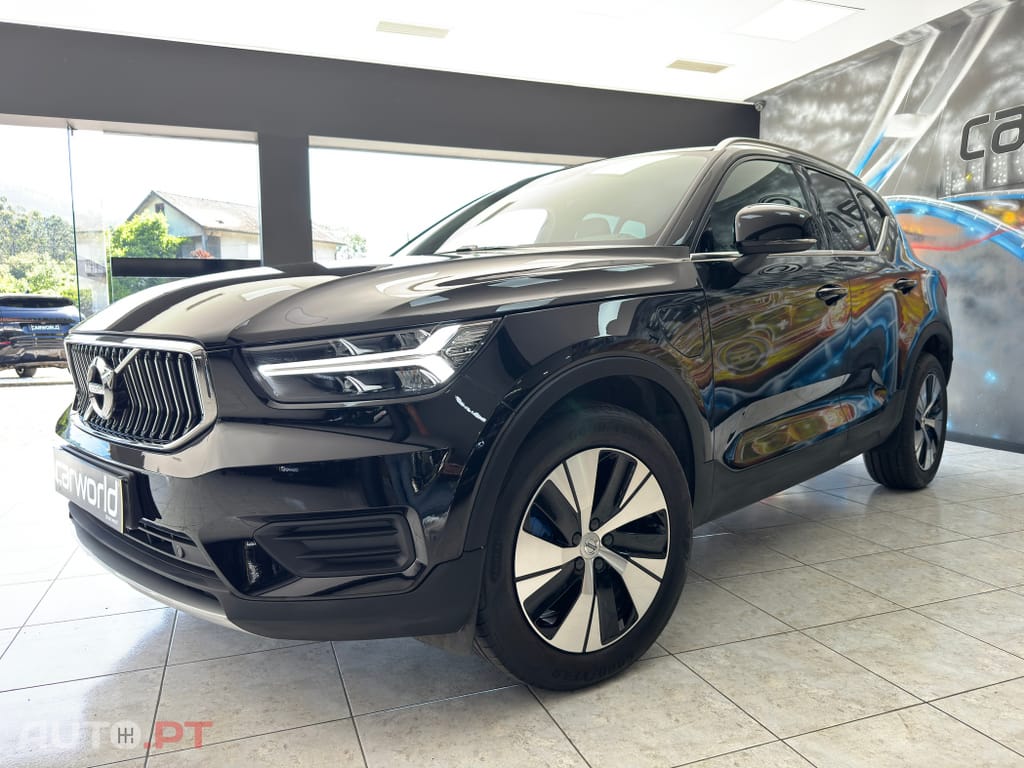 Volvo XC40 T5 PHEV Inscription Expression