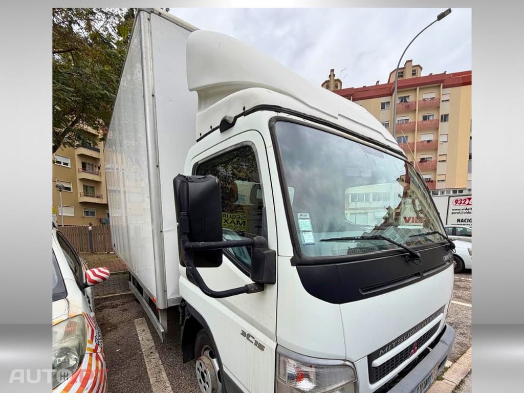 Mitsubishi Canter 3.0 TD FB83BE4SLEA1